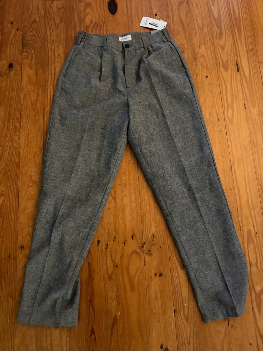 Goodfellow & Co Gray Pleated Tapered Dress Pants